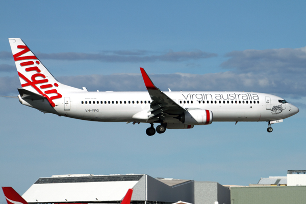VIRGIN AUSTRALIA BOEING 737 800 SYD RF IMG_6015.jpg
