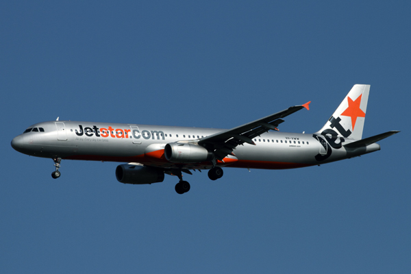 JETSTAR AIRBUS A321 BNE RF IMG_6792.jpg