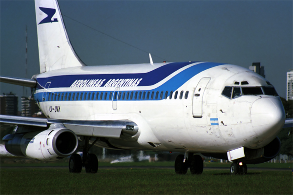 AEROLINEAS ARGENTINAS BOEING 737 200 AEP RF 1372 26.jpg