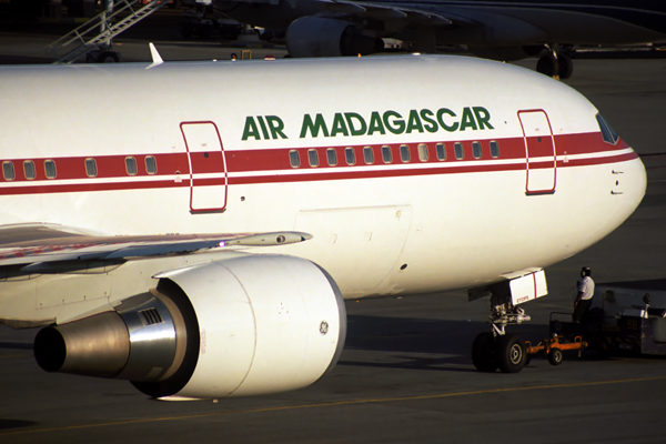AIR MADAGASCAR BOEING 767 300 SIN RF 1412 9.jpg