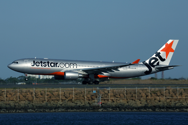 JETSTAR AIRBUS A330 200 SYD RF 5K5A8234.jpg