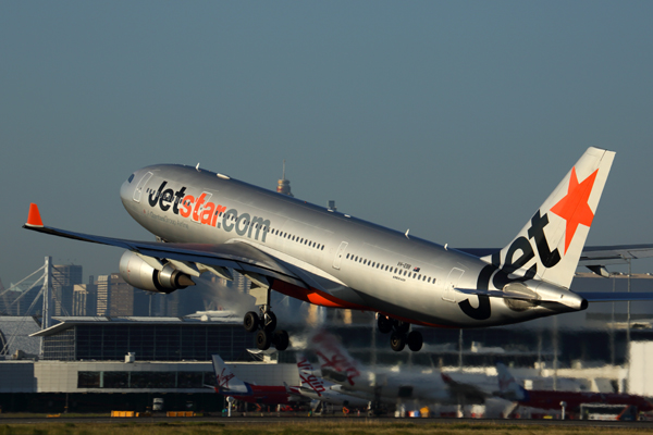 JETSTAR AIRBUS A330 200 SYD RF 5A1154.jpg