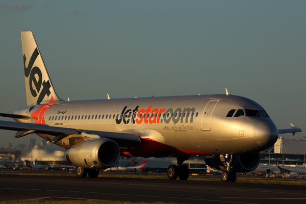 JETSTAR AIRBUS A320 SYD RF 5K5A1181.jpg