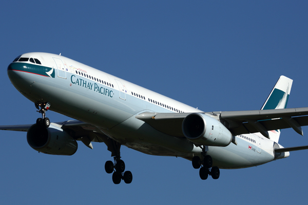 CATHAY PACIFIC AIRBUS A330 300 SYD RF 5K5A1326.jpg