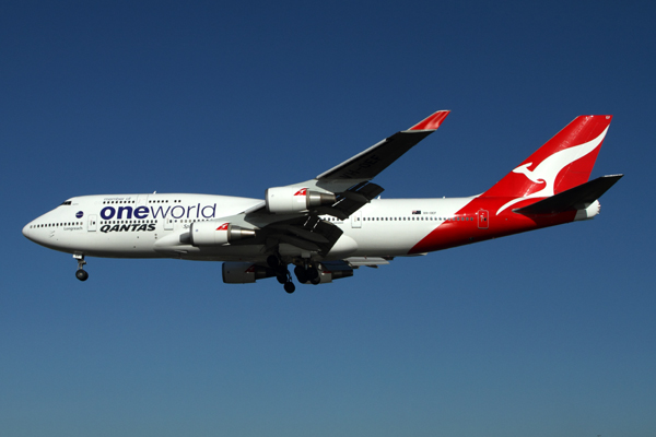 QANTAS BOEING 747 400ER SYD RF IMG_9380.jpg