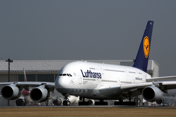 LUFTHANSA AIRBUS A380 NRT RF 5K5A9333.jpg