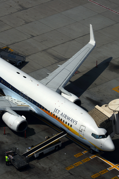 JET AIRWAYS BOEING 737 800 DXB RF 5K5A0186.jpg