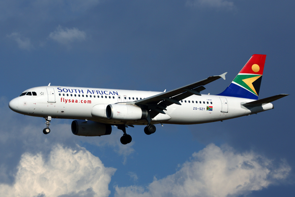 SOUTH AFRICAN AIRBUS A320 JNB RF 5K5A0586.jpg