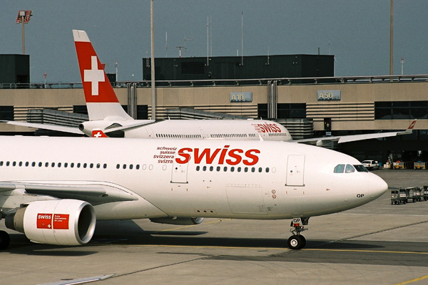 SWISS AIRBUS A330 200 ZRH RF 1661 33