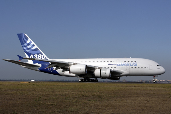 AIRBUS A380 SYD RF IMG_7728 .jpg