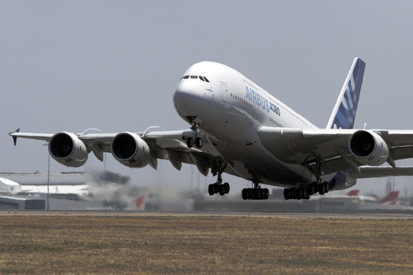 AIRBUS A380 SYD RF IMG_8297 .jpg