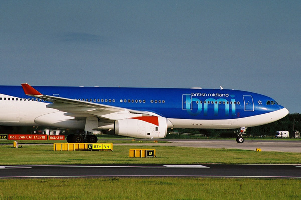 BMI BRITISH MIDLAND AIRBUS A330 200 MAN RF 2.jpg