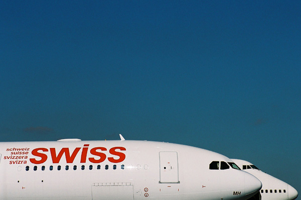 SWISS AIRBUS A340 RF 1867 20.jpg