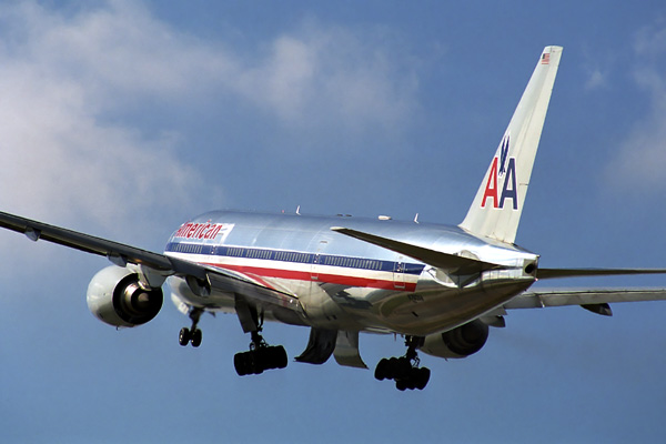 AMERICAN BOEING 777 200 GRU RF 1736 15 .jpg