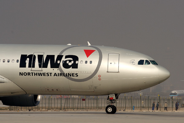 NWA AIRBUS A330 BJS RF IMG_3110 .jpg