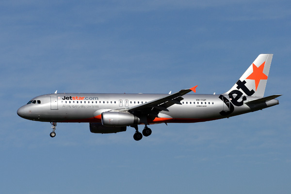 JETSTAR AIRBUS A320 SYD RF IMG_3503 .jpg