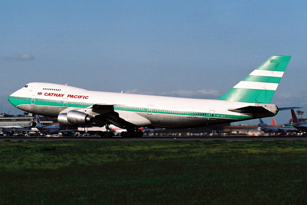 CATHAY PACIFIC BOEING 747 200 NRT RF.jpg