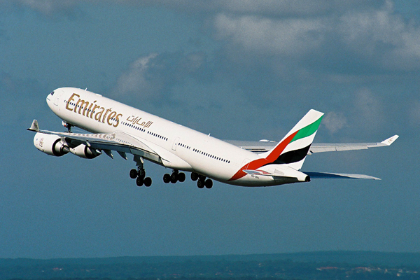 EMIRATES AIRBUS A340 500 SYD RF 1927 15.jpg