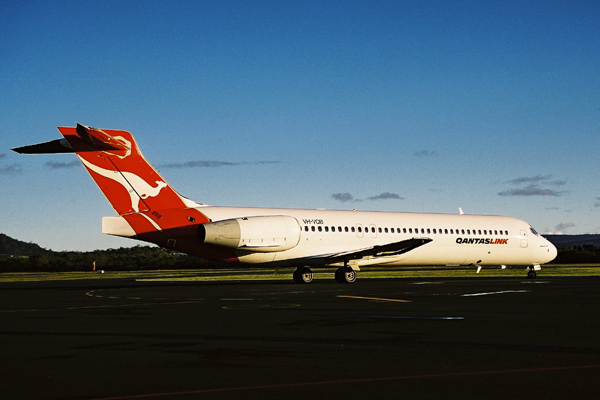 QANTAS LINK BOEING 717 HBA RF 1588 7.jpg