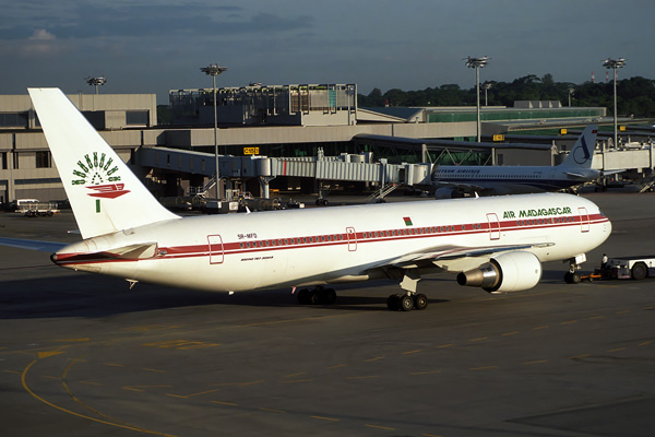 AIR MADAGASCAR BOEING 767 300 SIN RF 1412 6.jpg