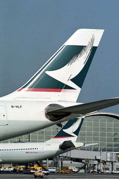 CATHAY PACIFIC TAILS CLK RF 1354 26.jpg