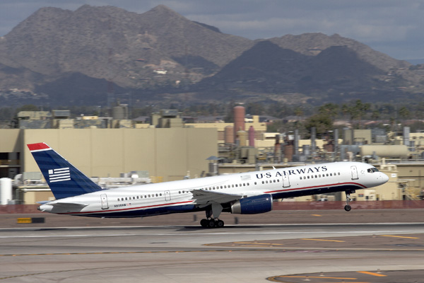 US AIRWAYS BOEING 757 200 PHX RF IMG_8782.jpg