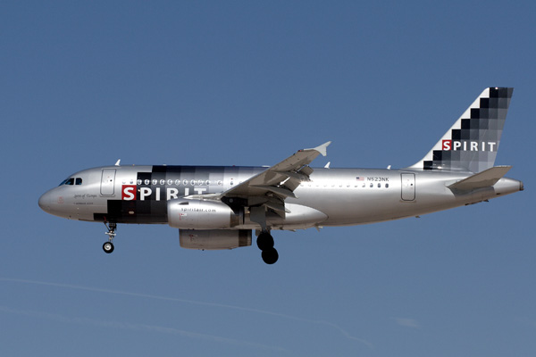 SPIRIT AIRBUS A319 LAS RF IMG_9017.jpg