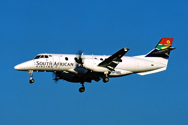 SOUTH AFRICAN AIRLINK BAE J41 JNB RF 1866 31.jpg