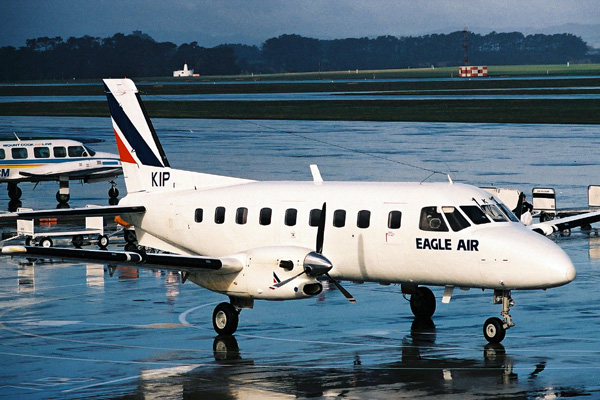 EAGLE AIR EMBRAER 110 AKL RF 161 22.jpg