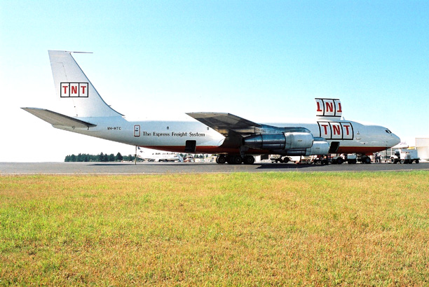 TNT BOEING 707F HBA RF 4 1 16.jpg