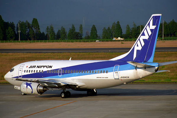 AIR NIPPON BOEING 737 500 KOJ RF 948 2.jpg