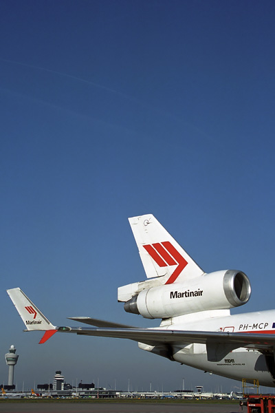 MARTINAIR MD11 AMS RF 1776 36.jpg