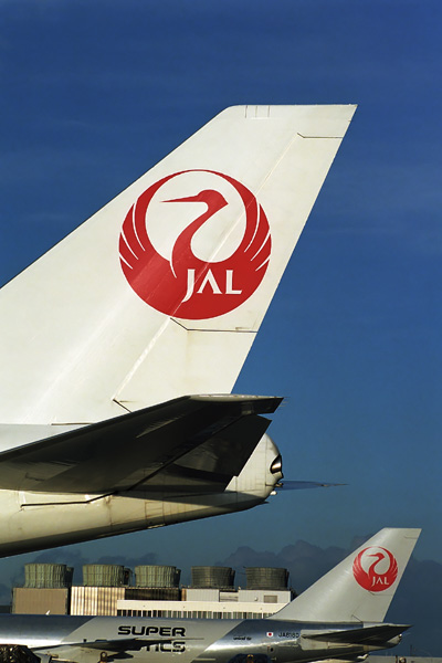 JAL TAILS NRT RF 1431 18.jpg