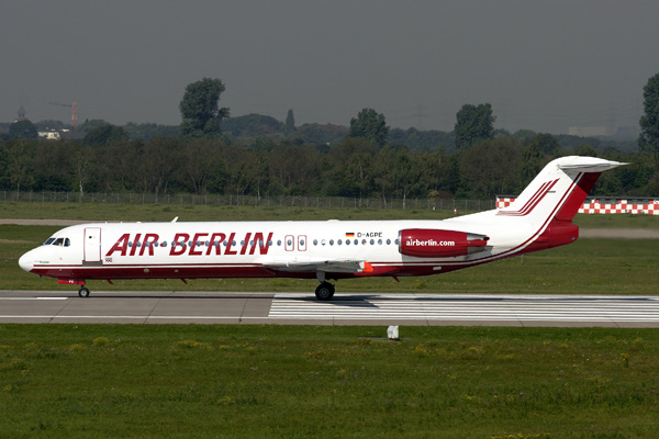 AIR BERLIN FOKKER 100 DUS RF IMG_2244.jpg