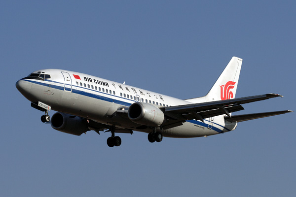 AIR CHINA BOEING 737 300 BJS RF IMG_2892.jpg