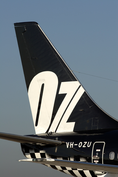 OZJET BOEING 737 200 RF IMG_5569.jpg