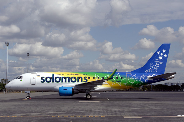 SOLOMONS EMBRAER 170 BNE RF IMG_9312.jpg