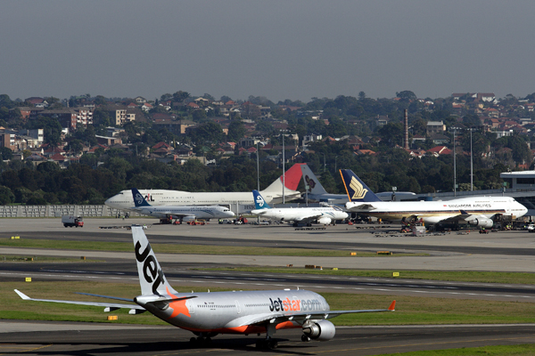 AIRCRAFT SYD RF IMG_9812.jpg