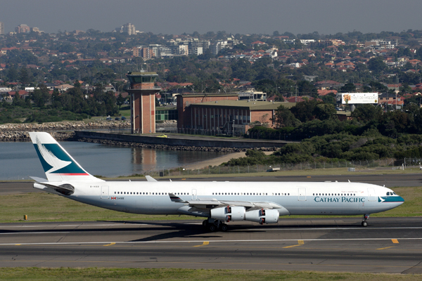 CATHAY PACIFIC AIRBUS A340 SYD RF IMG_9891.jpg