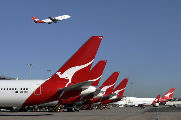 QANTAS AIRCRAFT SYD RF IMG_9352.jpg