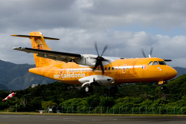 AIR CALEDONIE ATR42 GEA RF IMG_0212.jpg