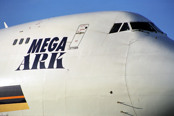 SINGAPORE AIRLINES CARGO BOEING 747 400F RF 1469 28.jpg