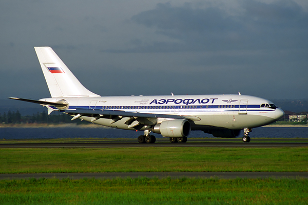 AEROFLOT AIRBUS A310 300 SYD RF 1002 11.jpg