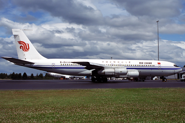 AIR CHINA BOEING 707 HBA RF 362 35.jpg