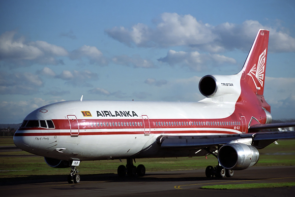 AIR LANKA LOCKHEED L1011 SYD RF 404 8.jpg