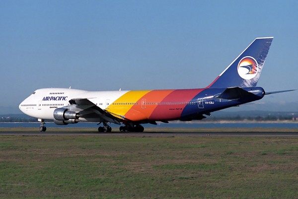 AIR PACIFIC BOEING 747 200 SYD RF 372 26.jpg