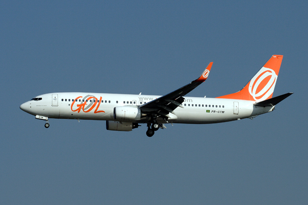 GOL BOEING 737 800 GRU RF IMG_0526.jpg