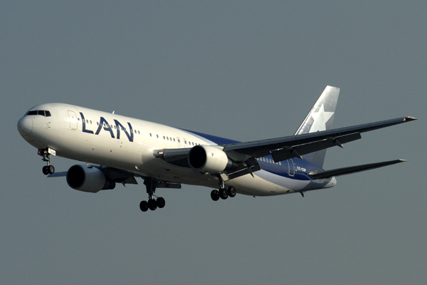 LAN BOEING 767 300 GRU RF IMG_0534.jpg