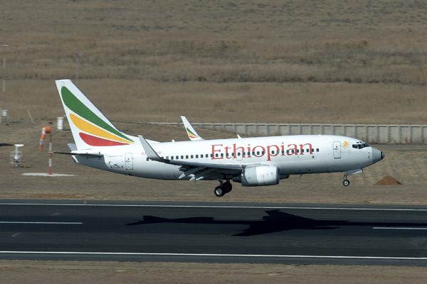 ETHIOPIAN BOEING 737 700 JNB RF IMG_0947.jpg