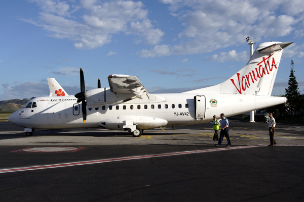 AIR VANUATU ATR42 NOU RF IMG_9405.jpg